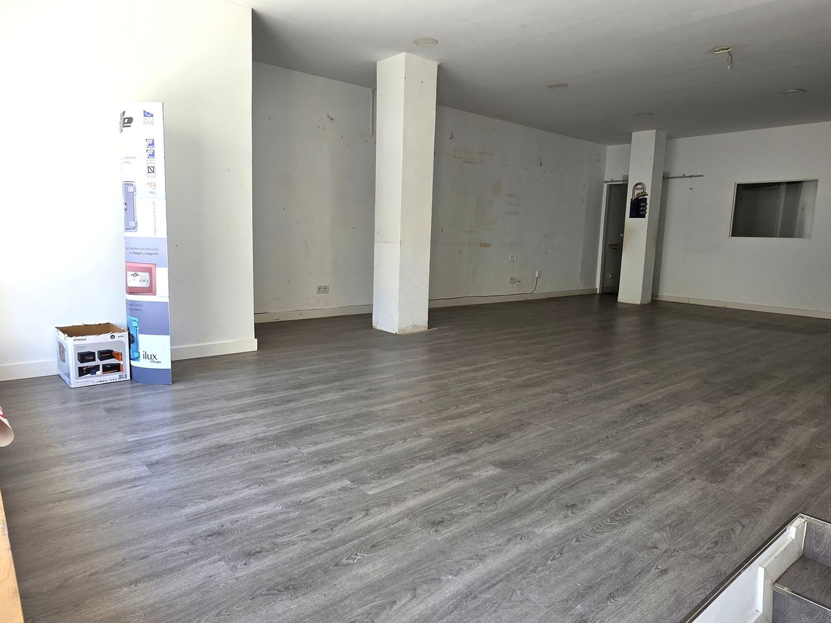 Se vende Local comercial  en Costa Del Sol, Málaga, España