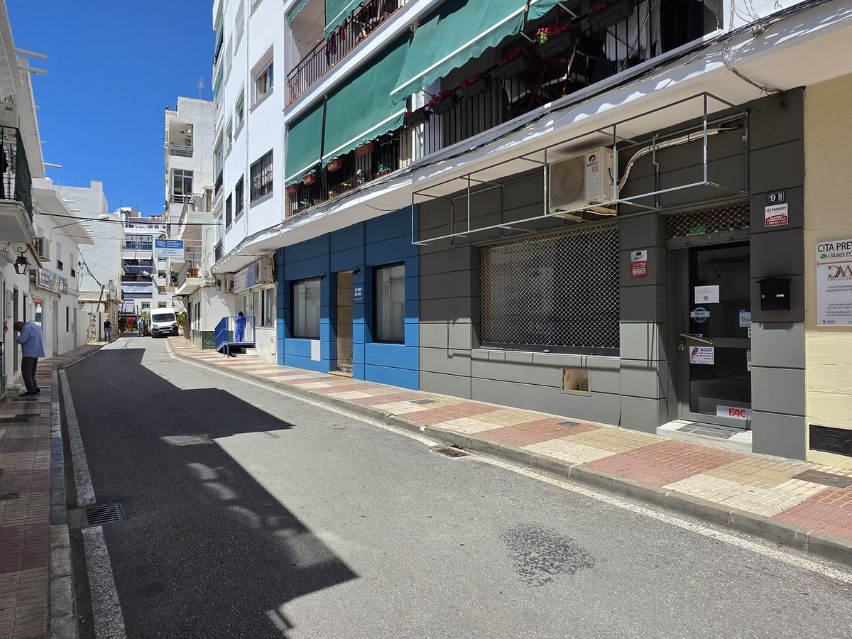 Se vende Local comercial  en Costa Del Sol, Málaga, España