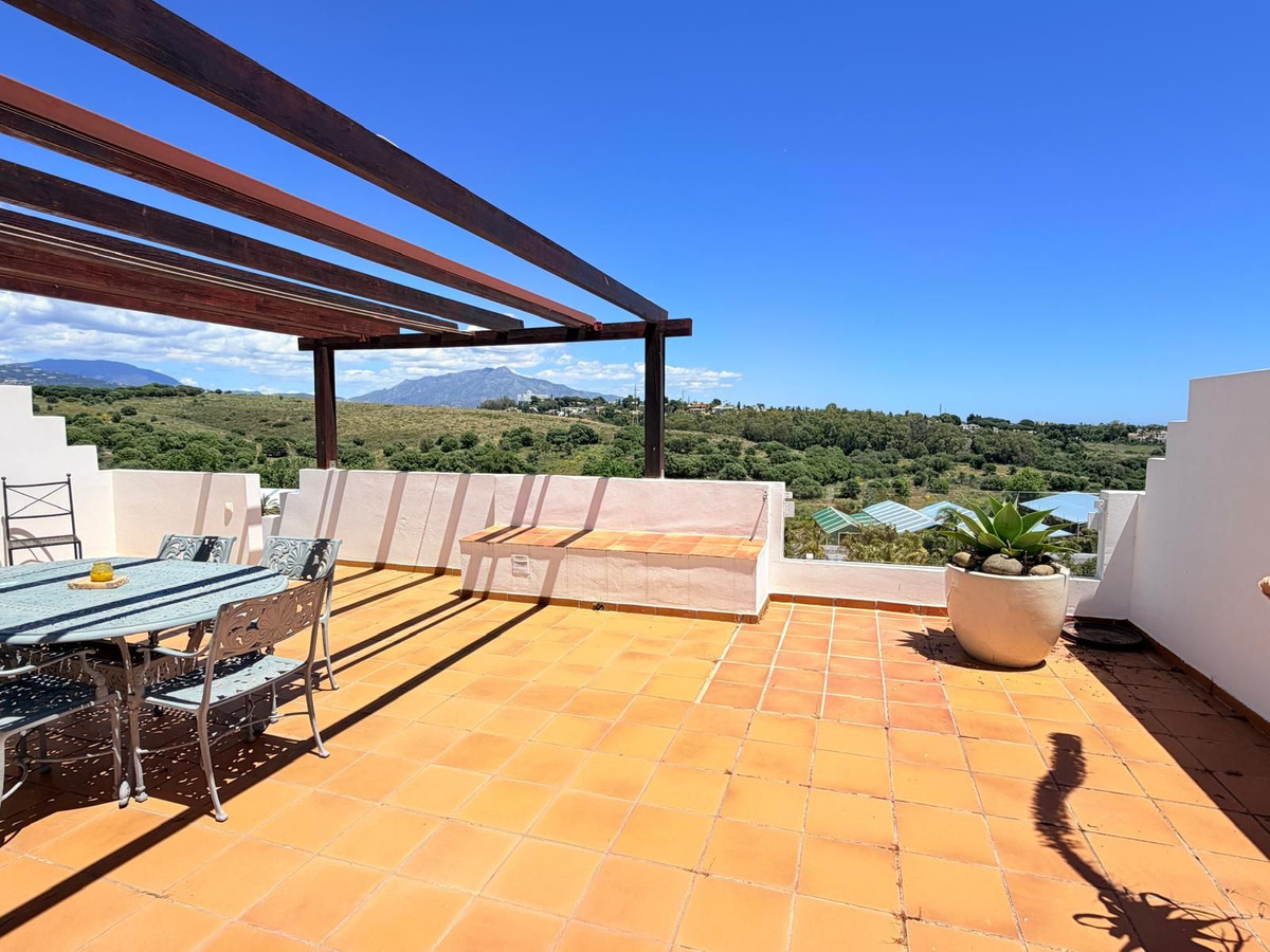 3 Bed Apartment for sale in Estepona Costa Del Sol, Málaga, Spain