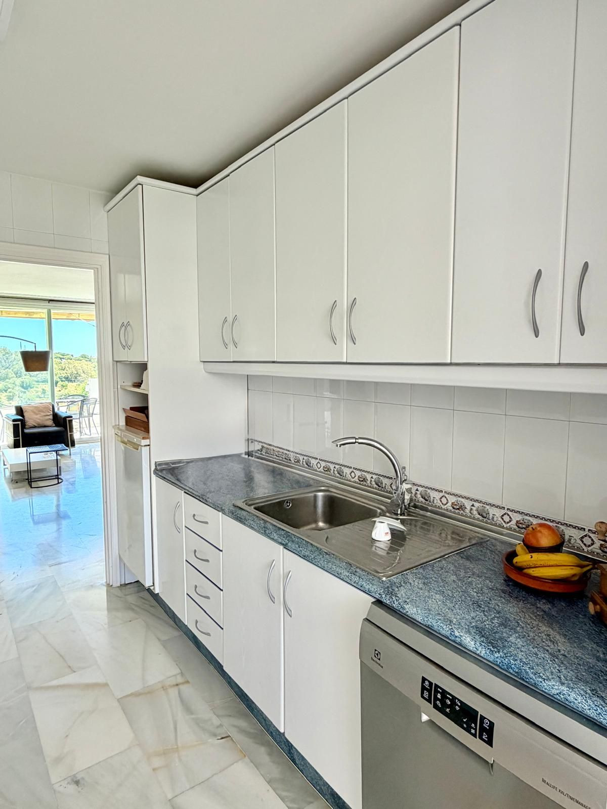 3 Bed Apartment for sale in Estepona Costa Del Sol, Málaga, Spain