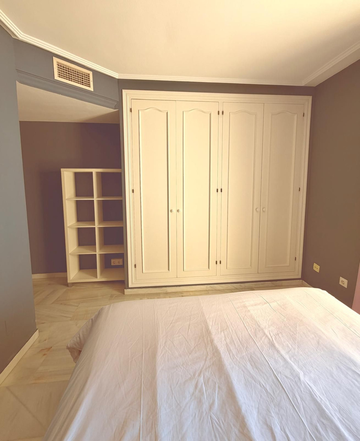 3 Bed Apartment for sale in Estepona Costa Del Sol, Málaga, Spain