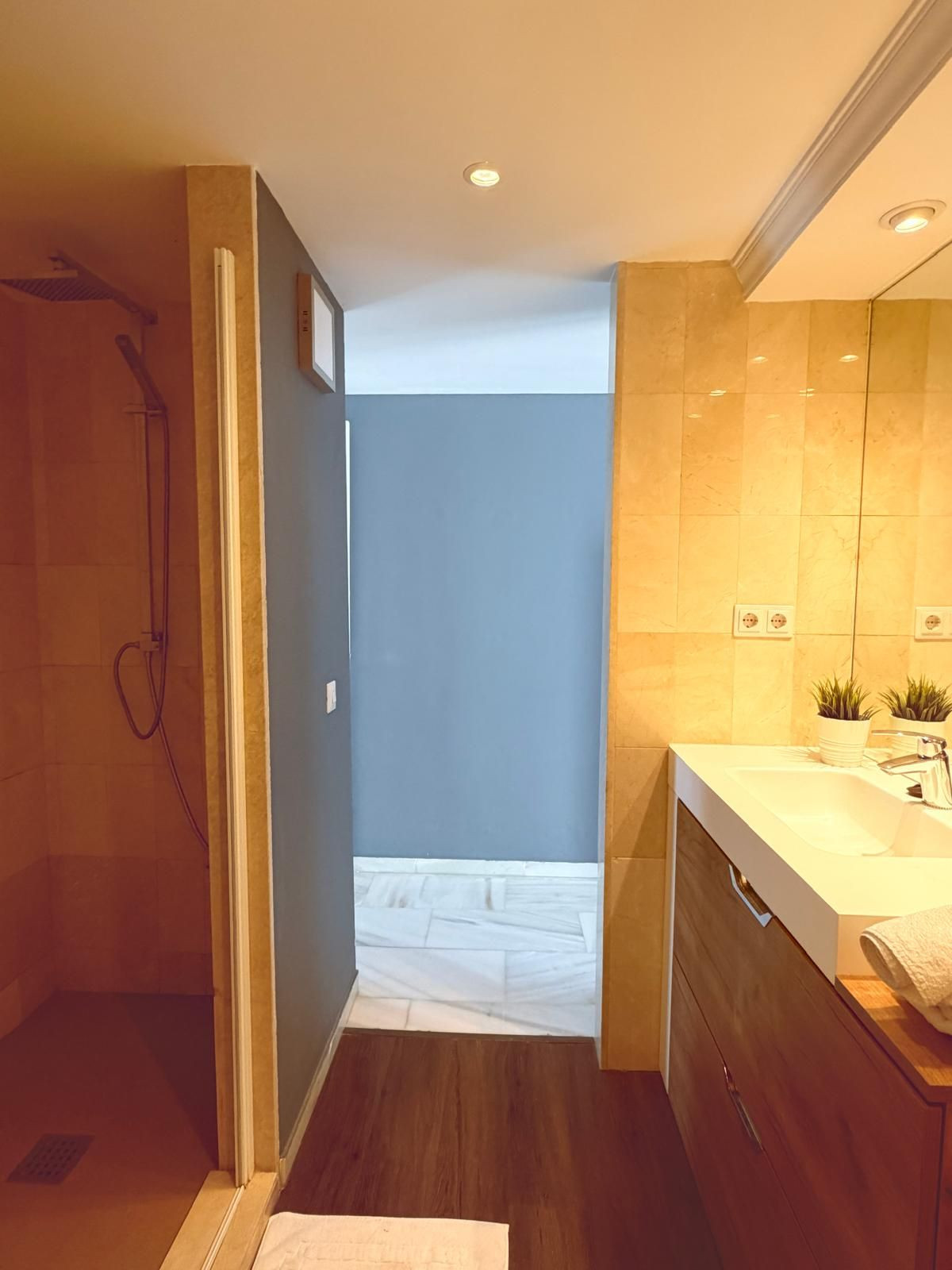 3 Bed Apartment for sale in Estepona Costa Del Sol, Málaga, Spain