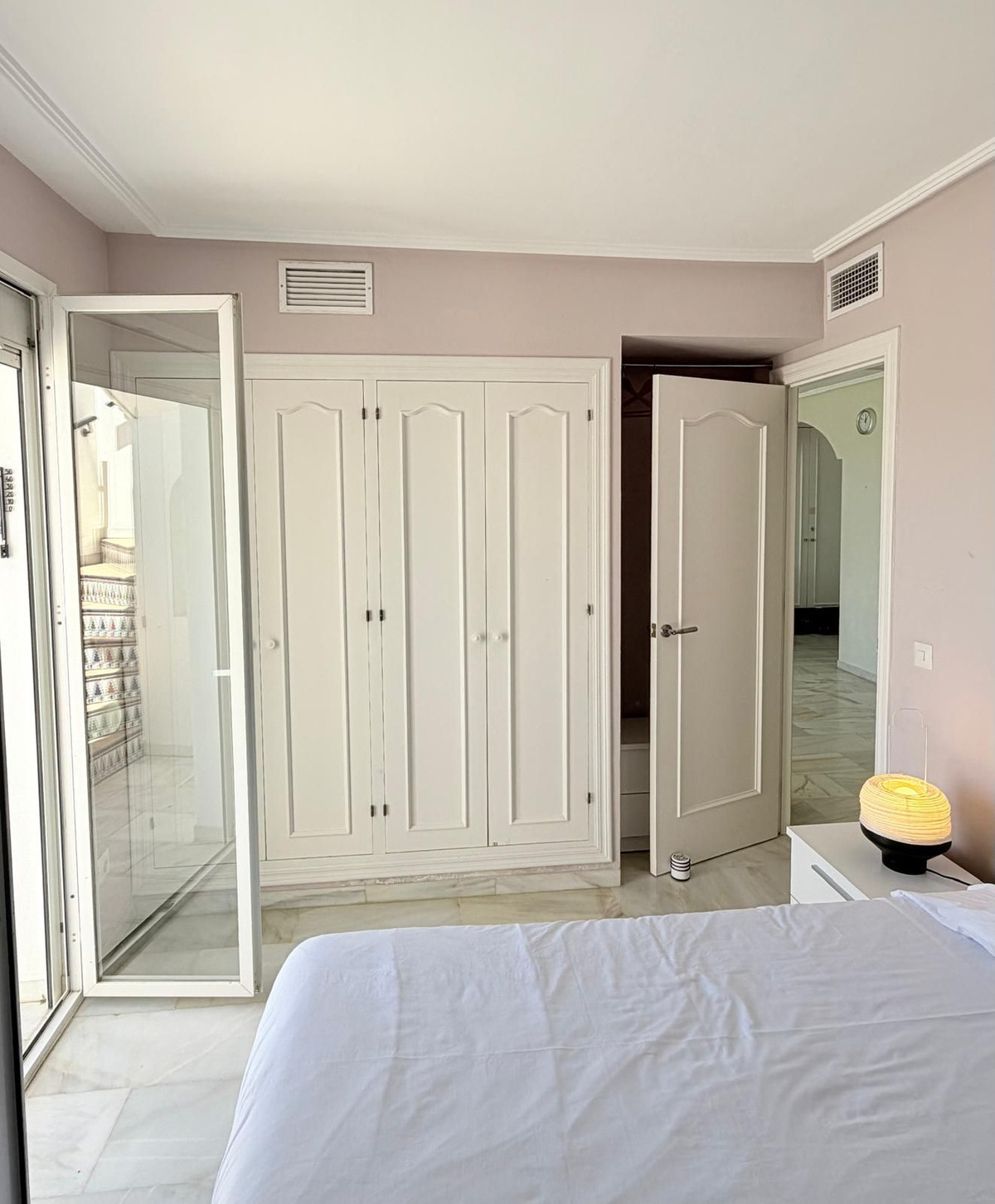3 Bed Apartment for sale in Estepona Costa Del Sol, Málaga, Spain