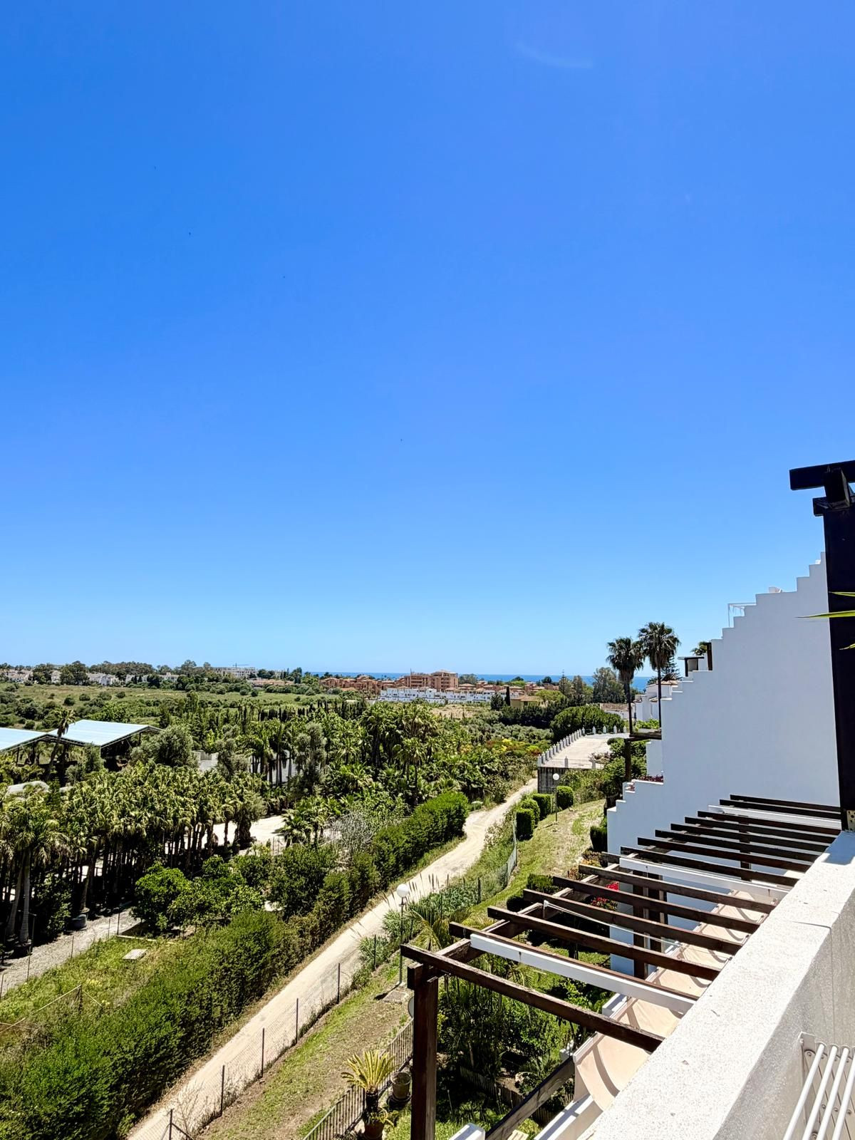 3 Bed Apartment for sale in Estepona Costa Del Sol, Málaga, Spain