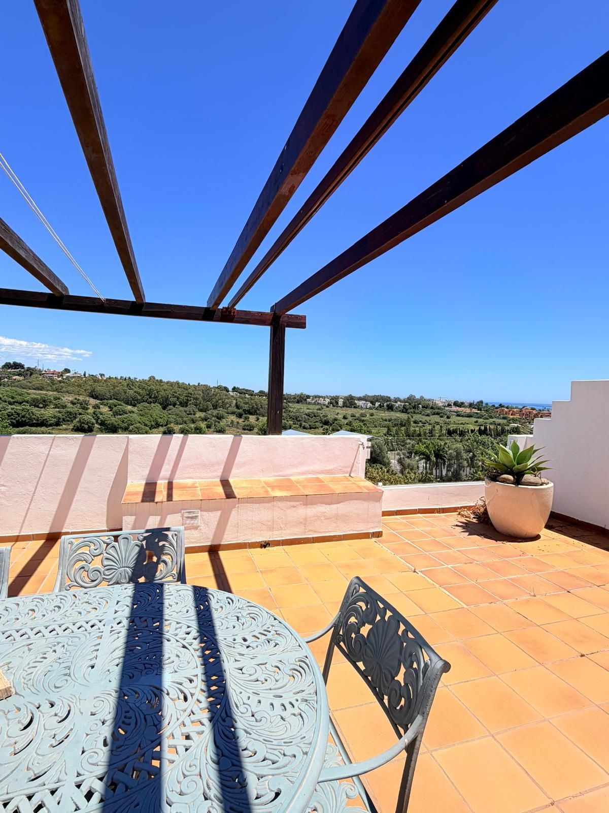 3 Bed Apartment for sale in Estepona Costa Del Sol, Málaga, Spain