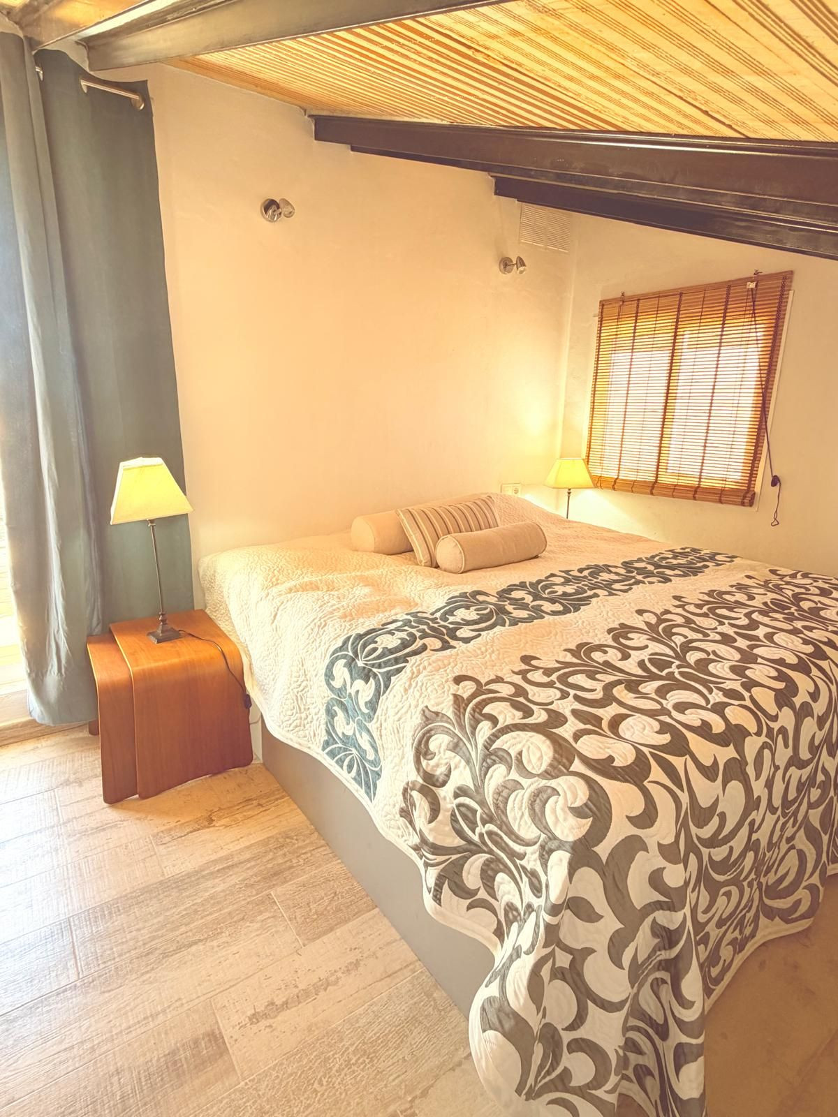 3 Bed Apartment for sale in Estepona Costa Del Sol, Málaga, Spain