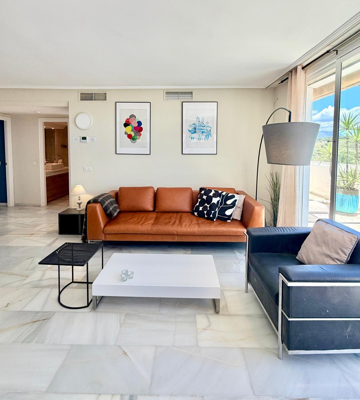 3 Bed Apartment for sale in Estepona Costa Del Sol, Málaga, Spain