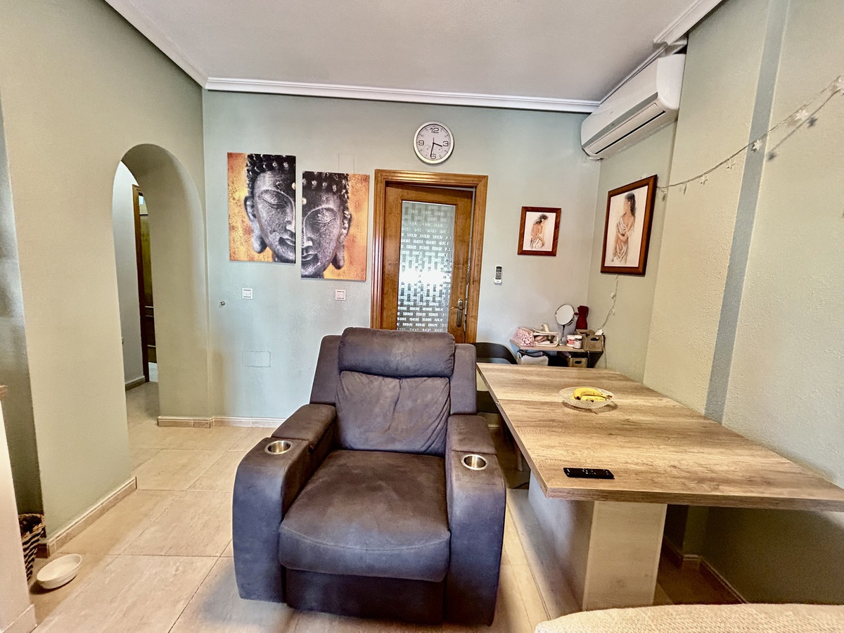 2 Bed Apartment for sale in Los Balcones Costa Blanca, Alicante, Spain