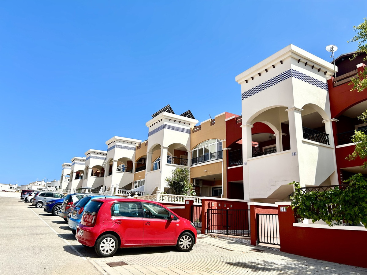 2 Bed Apartment for sale in Los Balcones Costa Blanca, Alicante, Spain