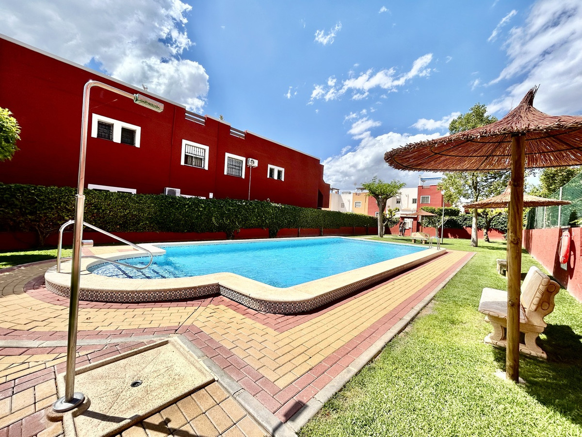 2 Bed Apartment for sale in Los Balcones Costa Blanca, Alicante, Spain