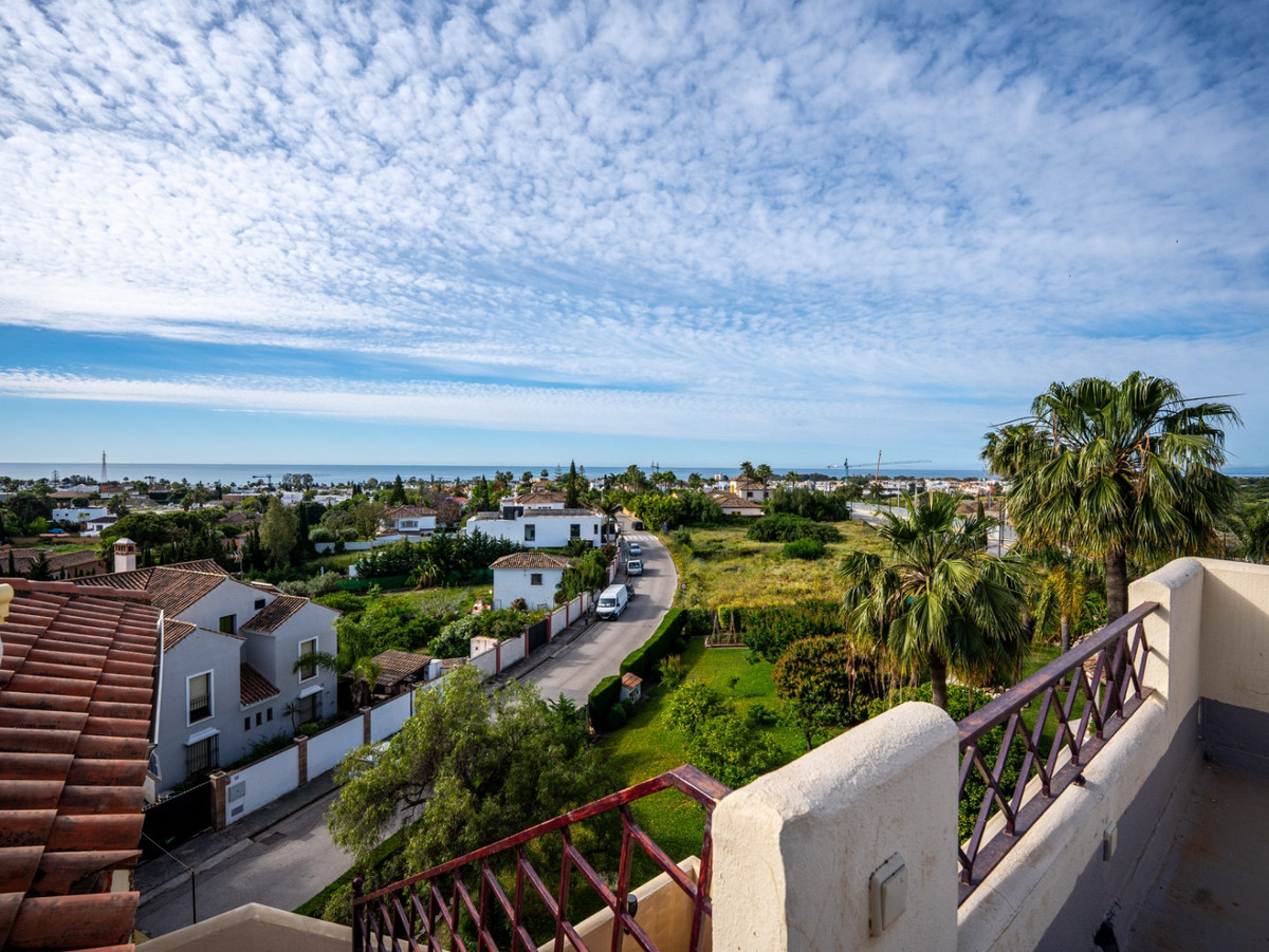 Se vende Ático de 2 dormitorios en Costa Del Sol, Málaga, España