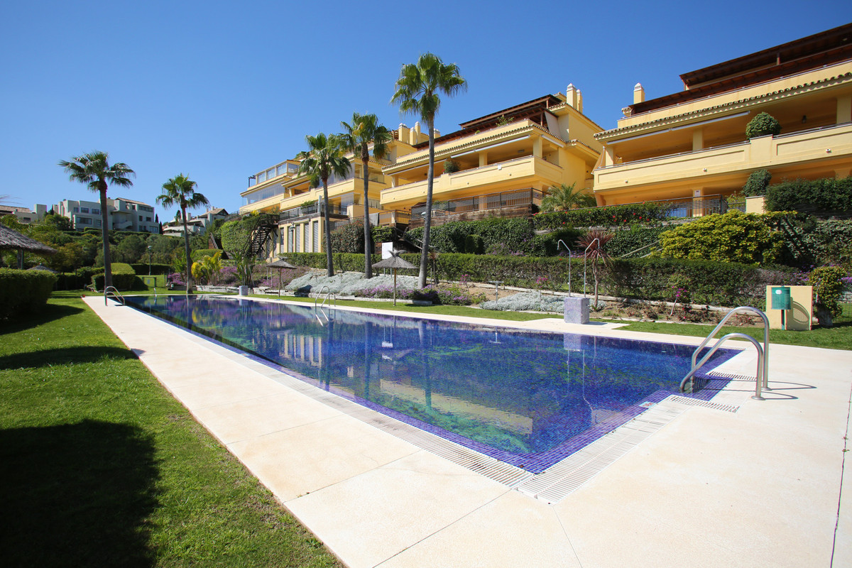 Se vende Apartamento Planta Baja de 3 dormitorios en Costa Del Sol, Málaga, España