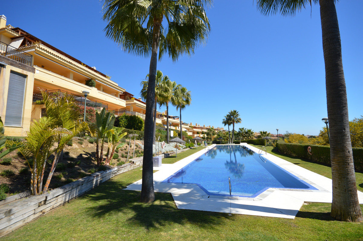 Se vende Apartamento Planta Baja de 3 dormitorios en Costa Del Sol, Málaga, España