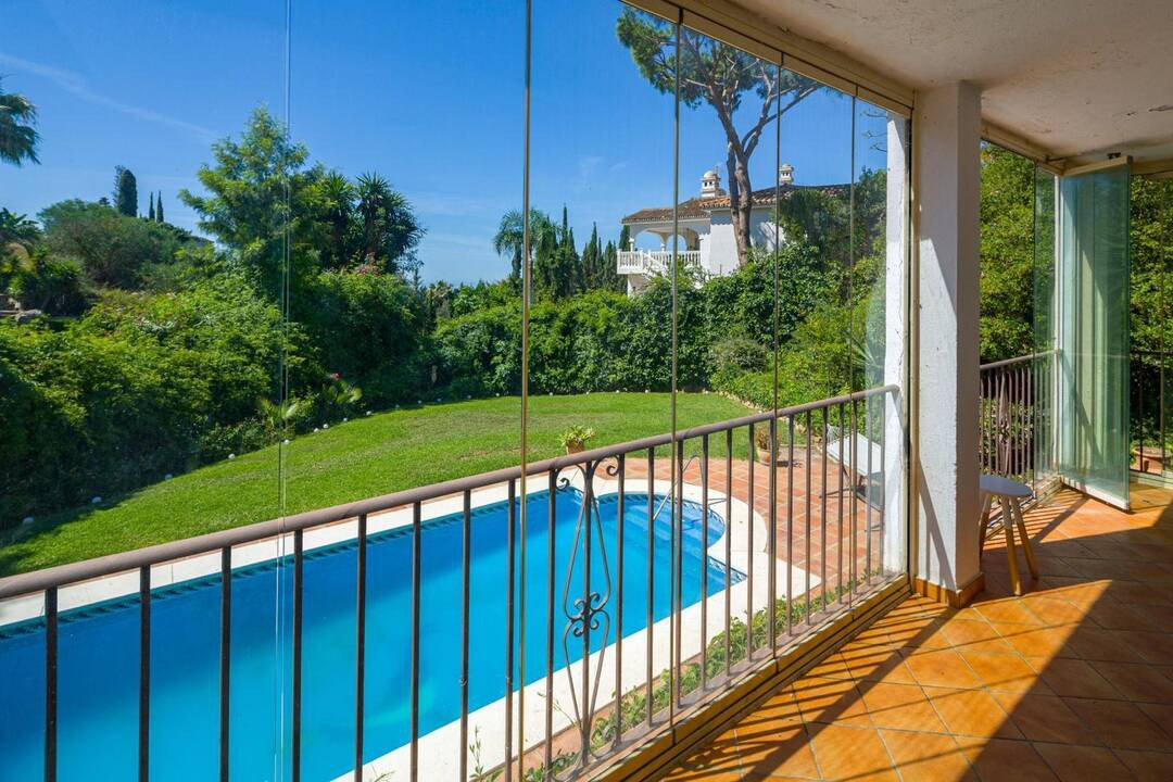 4 Bed Townhouse for sale in Marbella Costa Del Sol, Málaga, Spain