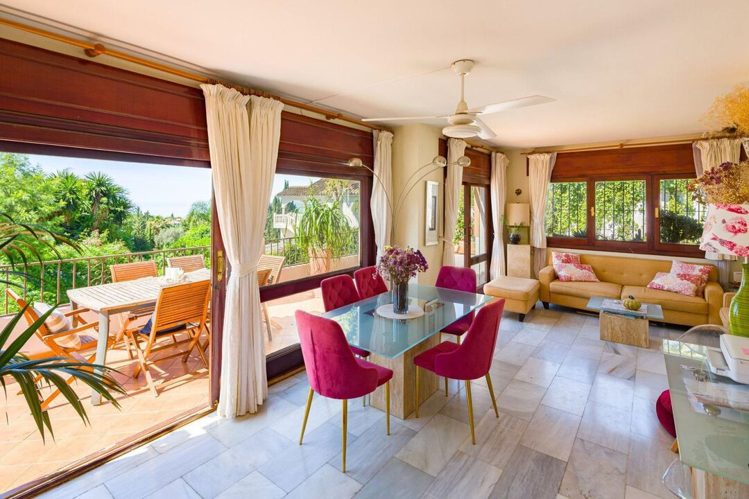 4 Bed Townhouse for sale in Marbella Costa Del Sol, Málaga, Spain