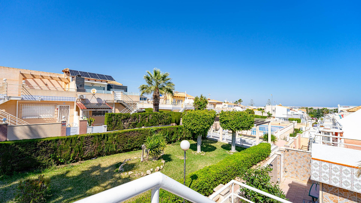 Se vende Adosada de 2 dormitorios en Costa Blanca, Alicante, España