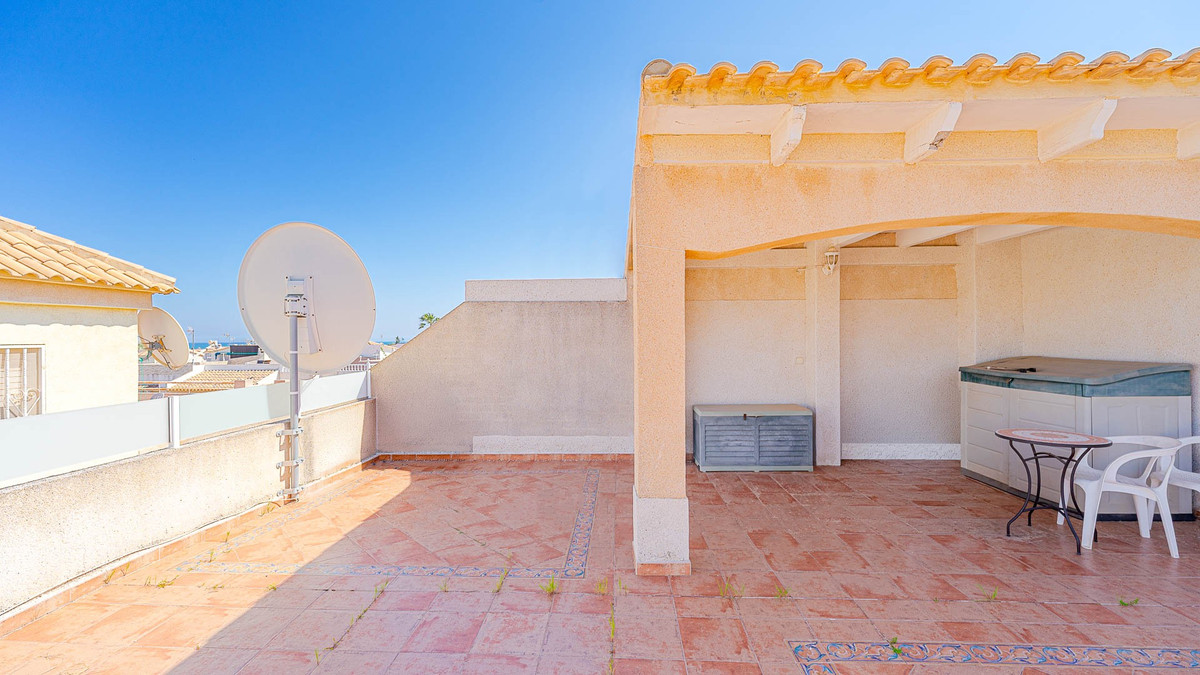Se vende Adosada de 2 dormitorios en Costa Blanca, Alicante, España