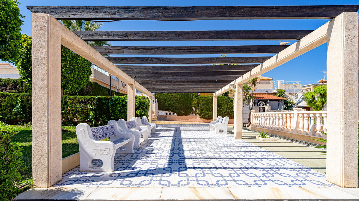 Se vende Adosada de 2 dormitorios en Costa Blanca, Alicante, España