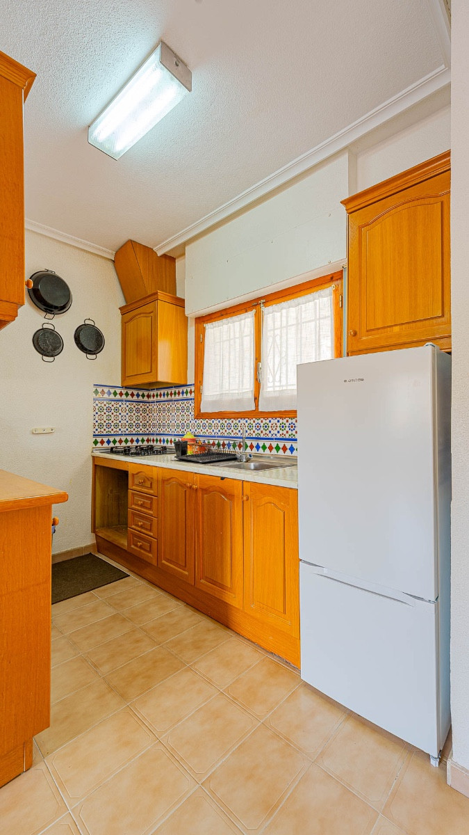 Se vende Apartamento Planta Media de 2 dormitorios en Costa Blanca, Alicante, España