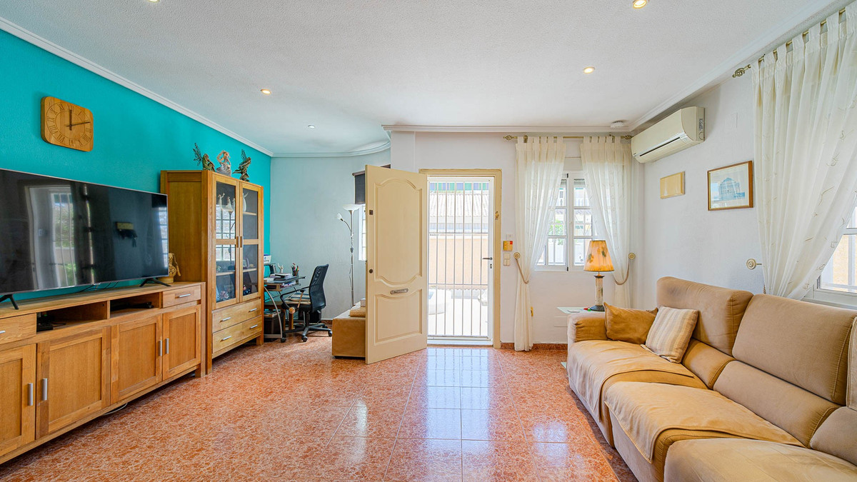 2 Bed Townhouse for sale in Punta Prima Costa Blanca, Alicante, Spain