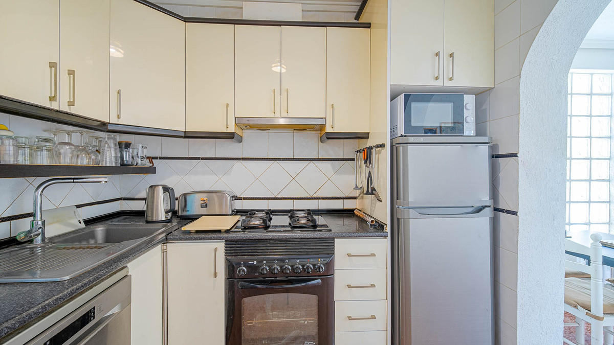 2 Bed Townhouse for sale in Punta Prima Costa Blanca, Alicante, Spain