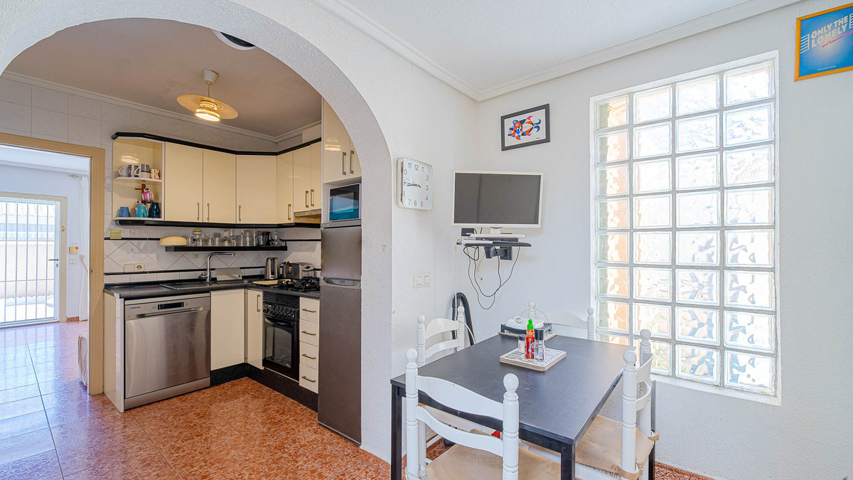 2 Bed Townhouse for sale in Punta Prima Costa Blanca, Alicante, Spain