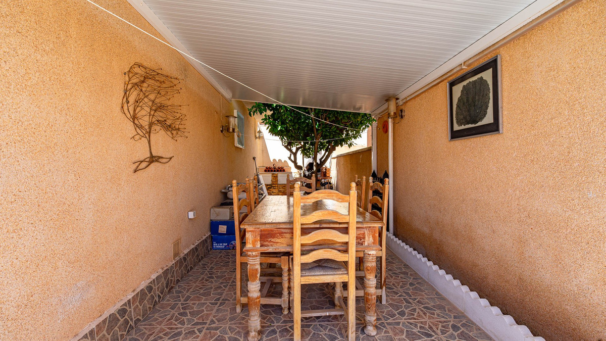 2 Bed Townhouse for sale in Punta Prima Costa Blanca, Alicante, Spain