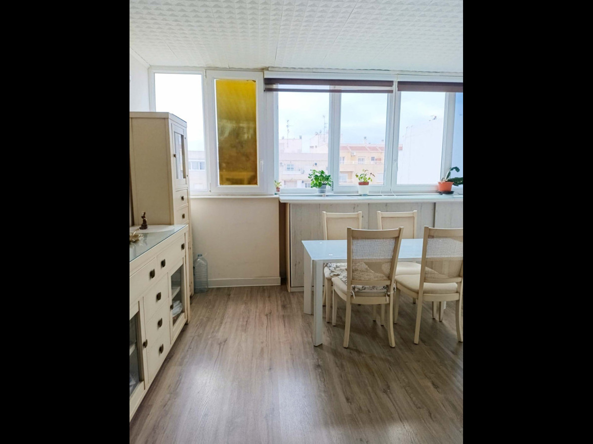 Se vende Apartamento Planta Media de 1 dormitorios en Costa Blanca, Alicante, España