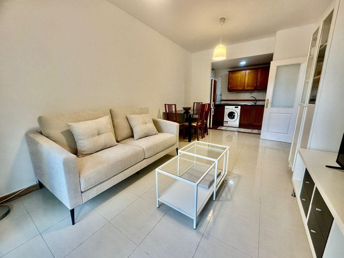2 Bed Apartment for sale in Los Pacos Costa Del Sol, Málaga, Spain