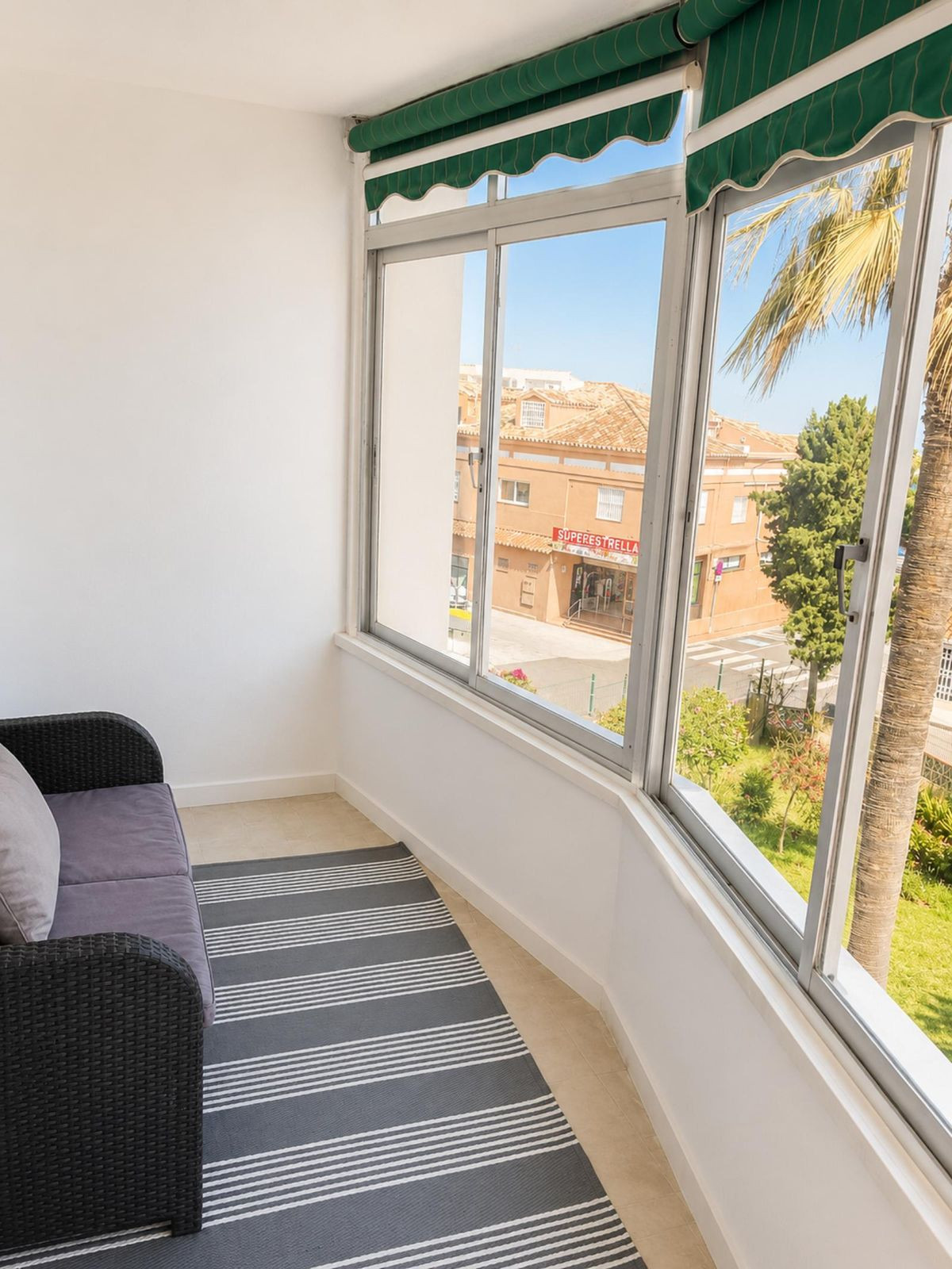Se vende Apartamento Planta Media de 1 dormitorios en Costa Del Sol, Málaga, España