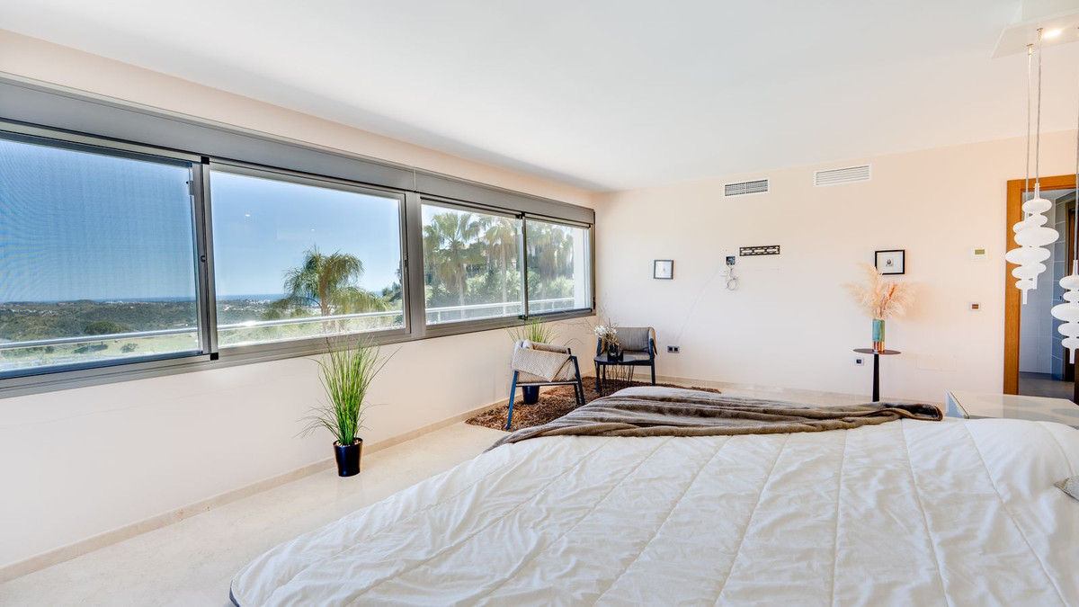 4 Bed Townhouse for sale in Calanova Golf Costa Del Sol, Málaga, Spain