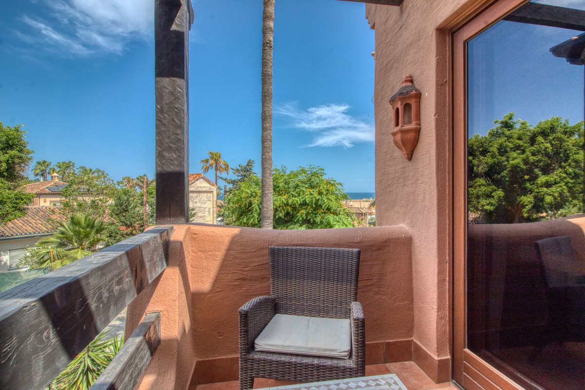 Se vende Apartamento Planta Media de 2 dormitorios en Costa Del Sol, Málaga, España