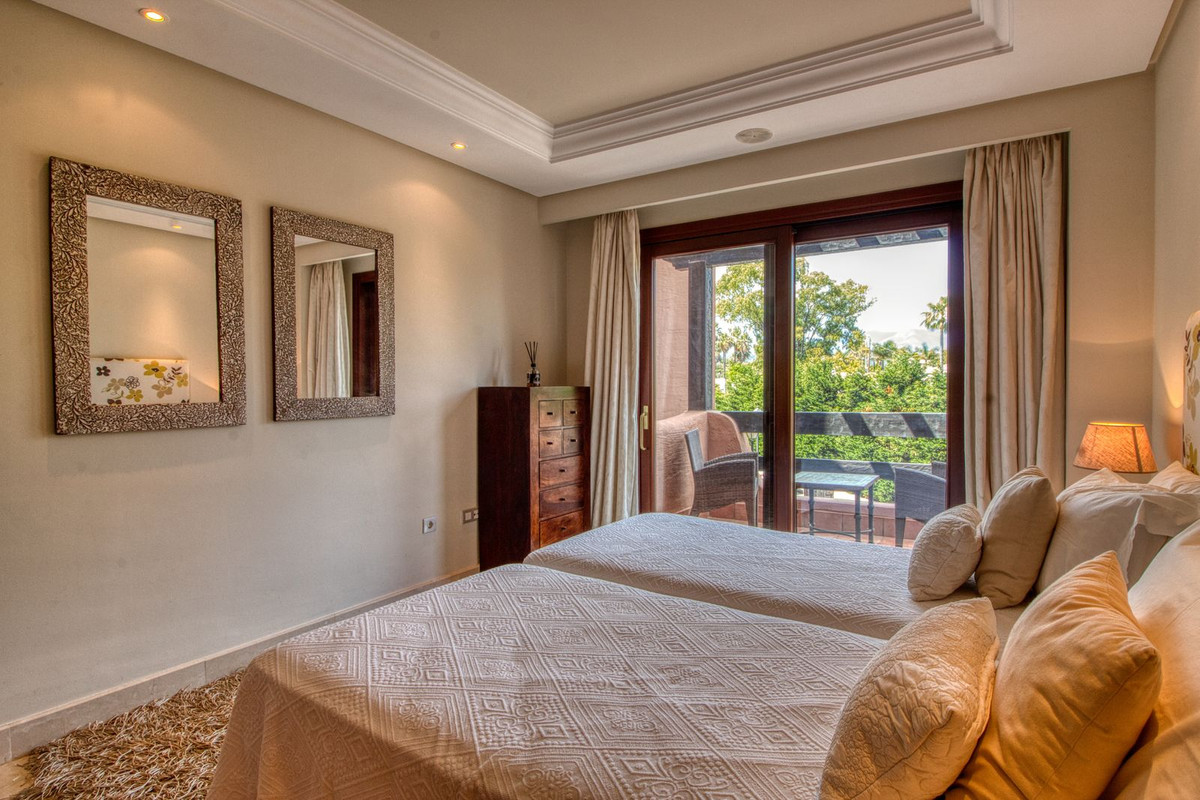 Se vende Apartamento Planta Media de 2 dormitorios en Costa Del Sol, Málaga, España