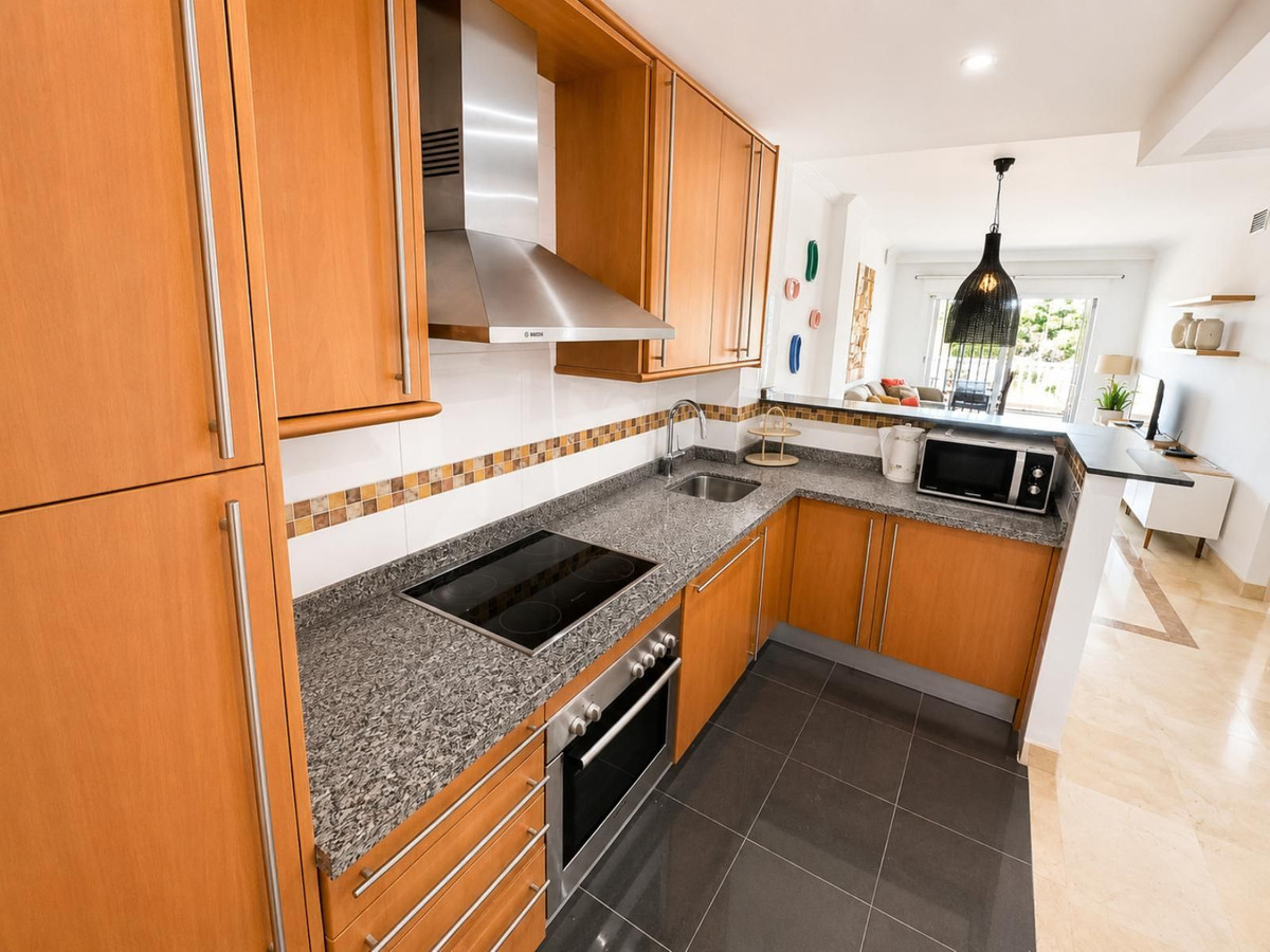 Se vende Apartamento Planta Baja de 2 dormitorios en Costa Del Sol, Málaga, España