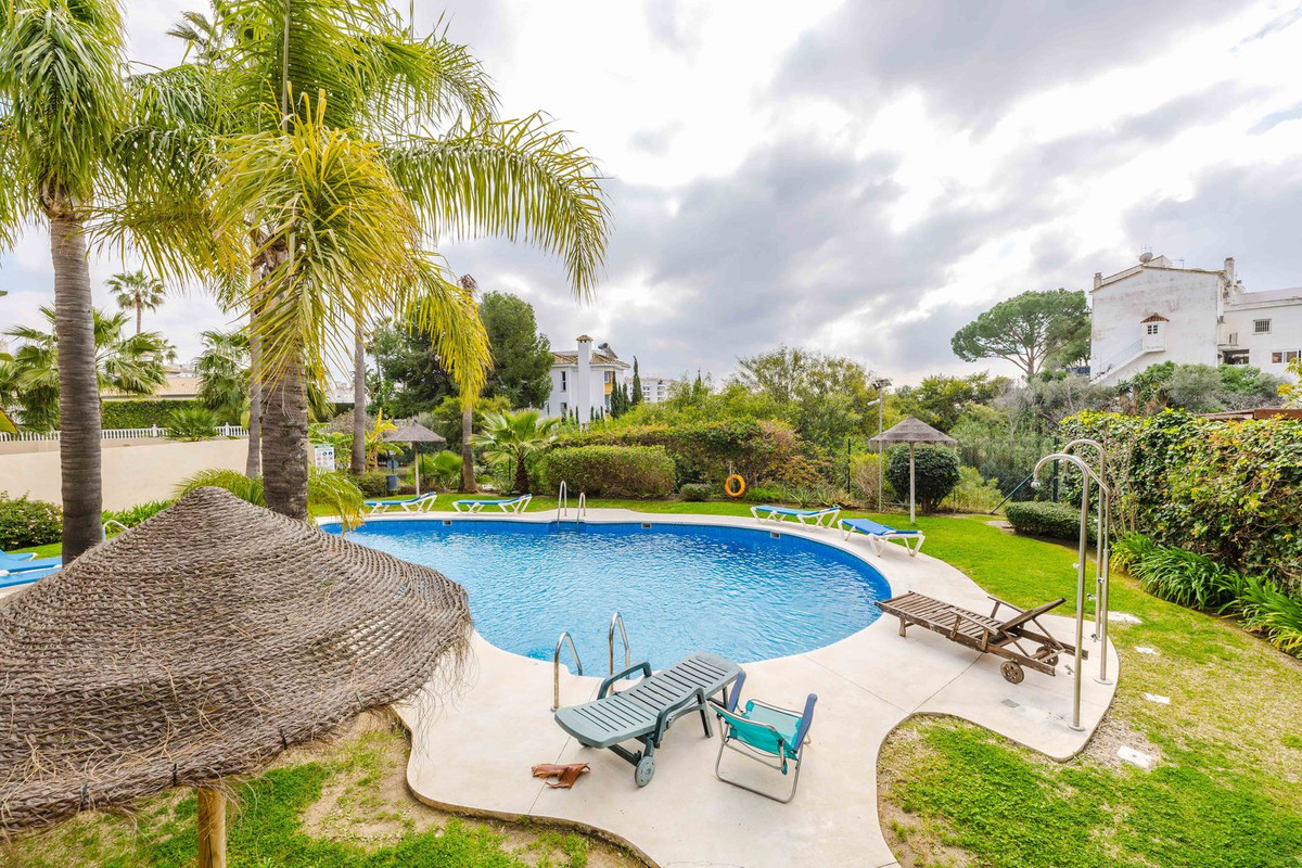 2 Bed Apartment for sale in Mijas Costa Del Sol, Málaga, Spain