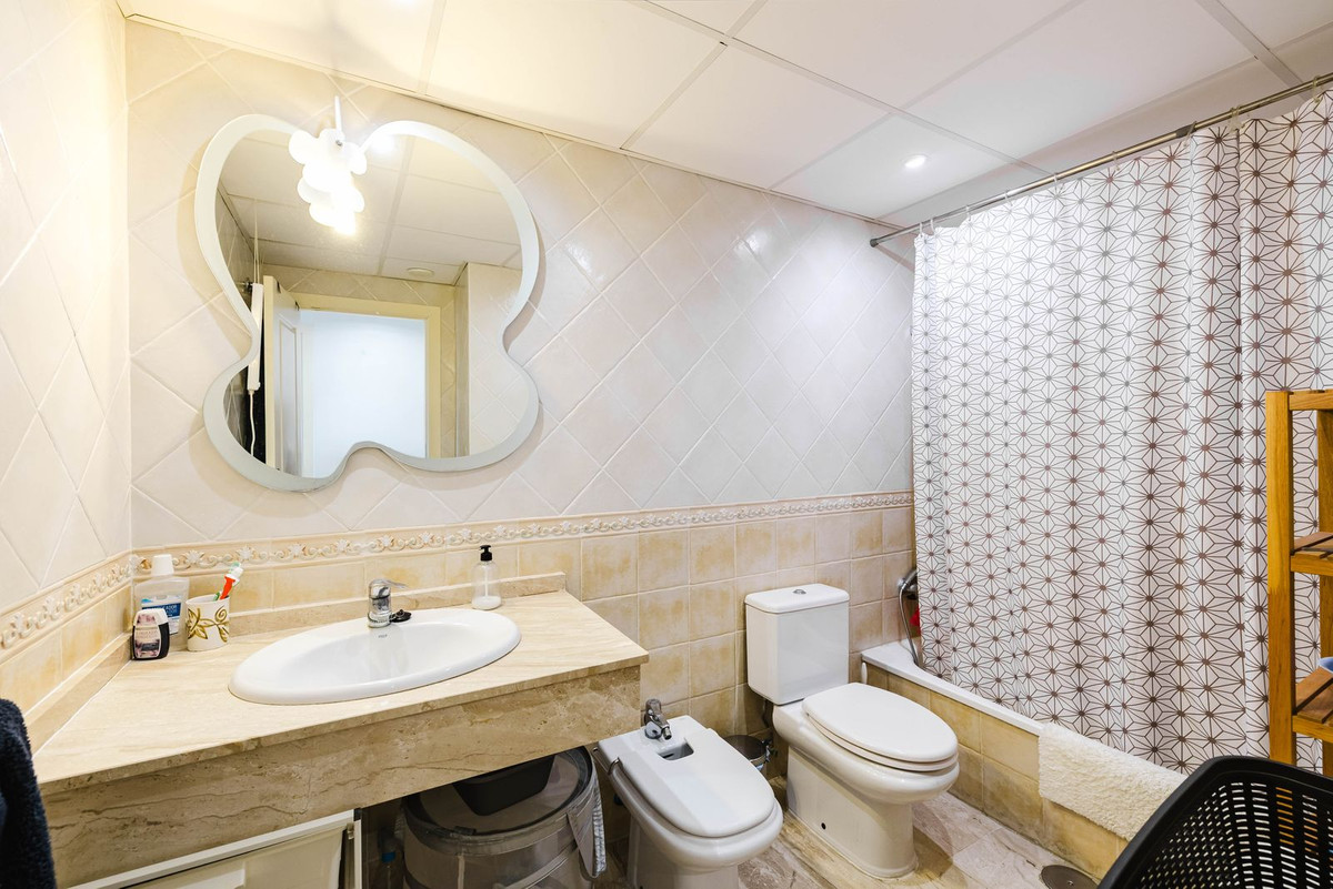 2 Bed Apartment for sale in Mijas Costa Del Sol, Málaga, Spain