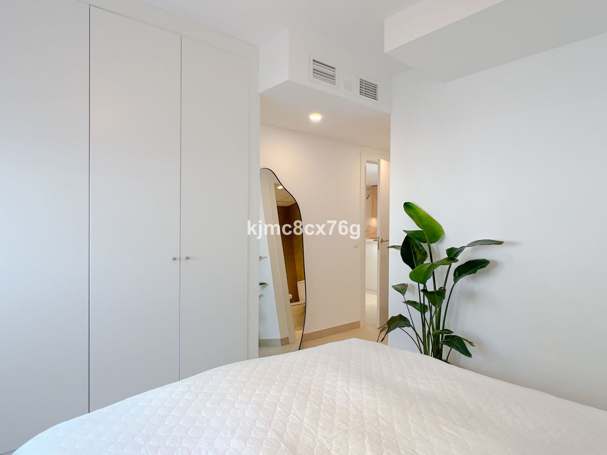 3 Bed Apartment for sale in Torreblanca Costa Del Sol, Málaga, Spain