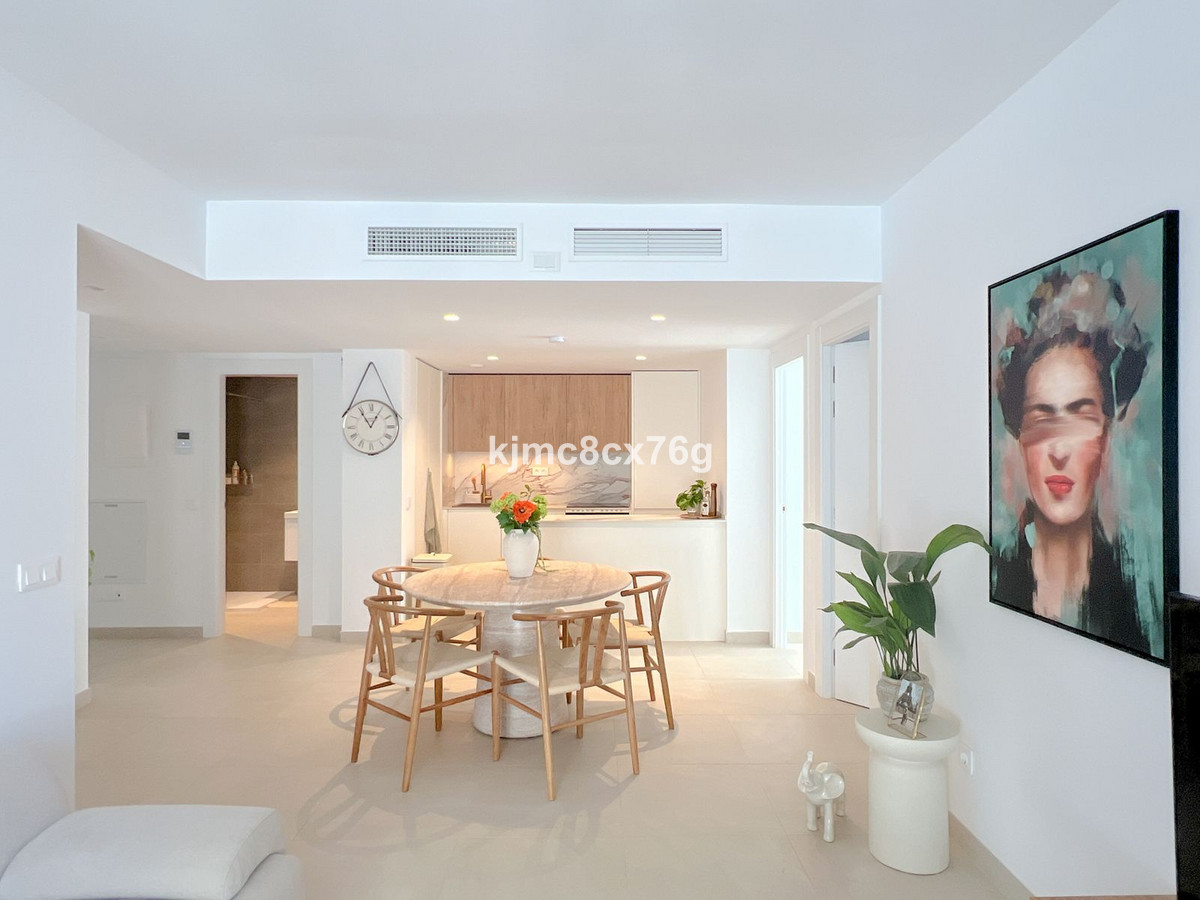 3 Bed Apartment for sale in Torreblanca Costa Del Sol, Málaga, Spain