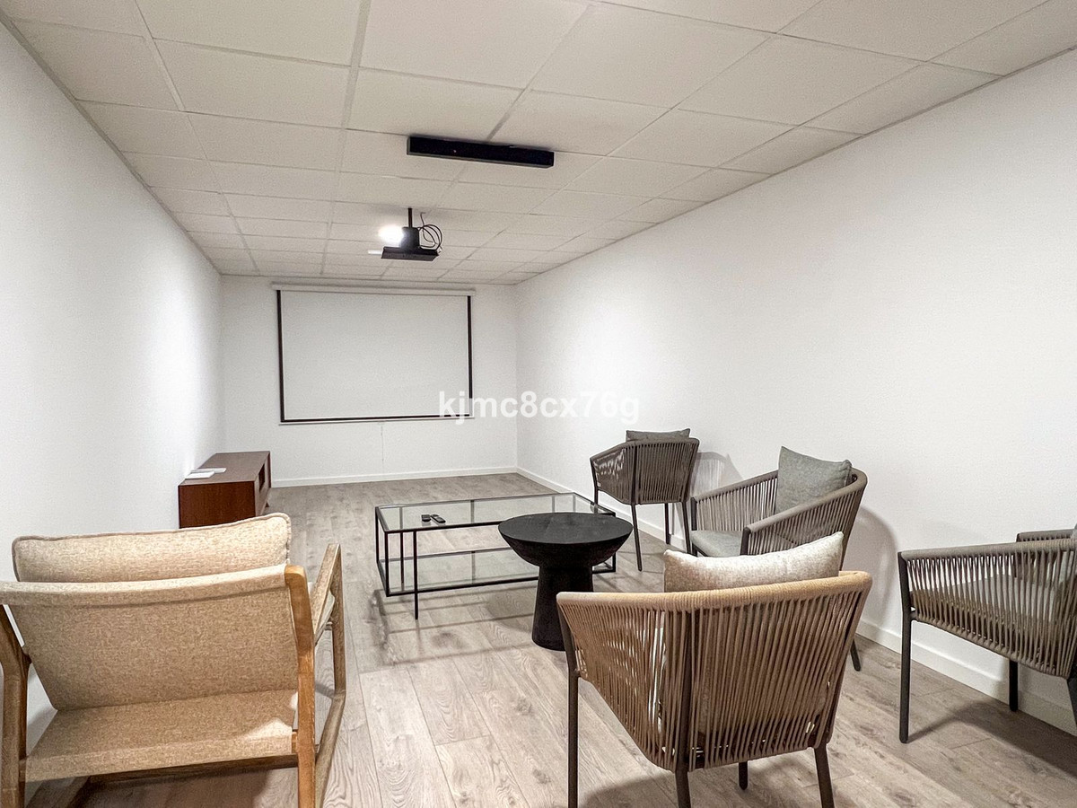 3 Bed Apartment for sale in Torreblanca Costa Del Sol, Málaga, Spain
