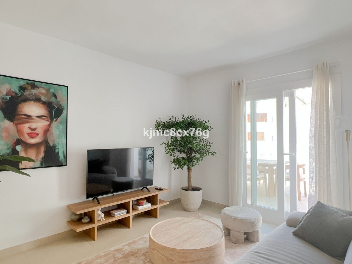 3 Bed Apartment for sale in Torreblanca Costa Del Sol, Málaga, Spain