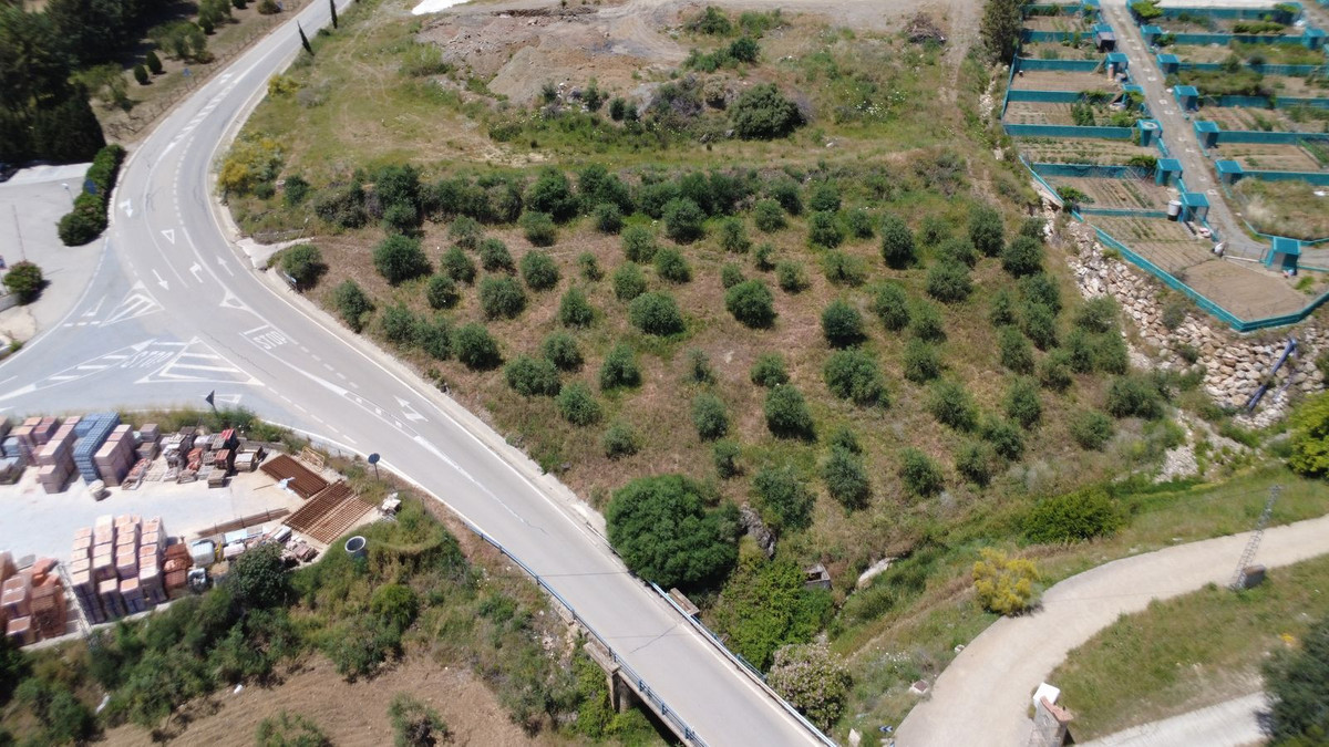 Se vende Terreno Rustico  en Costa Del Sol, Málaga, España