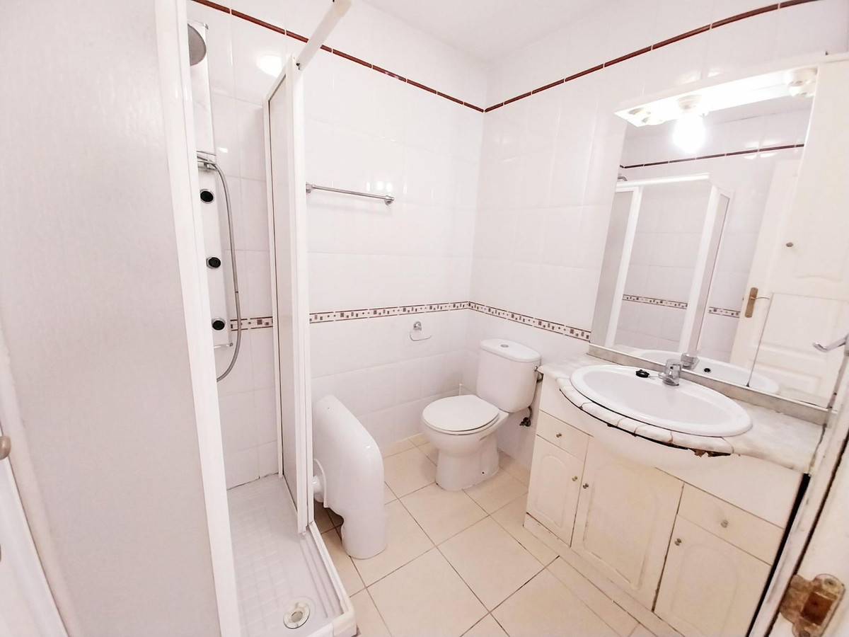 Se vende Adosada de 4 dormitorios en Costa Del Sol, Málaga, España