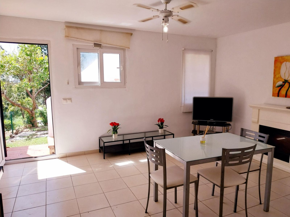 Se vende Adosada de 4 dormitorios en Costa Del Sol, Málaga, España