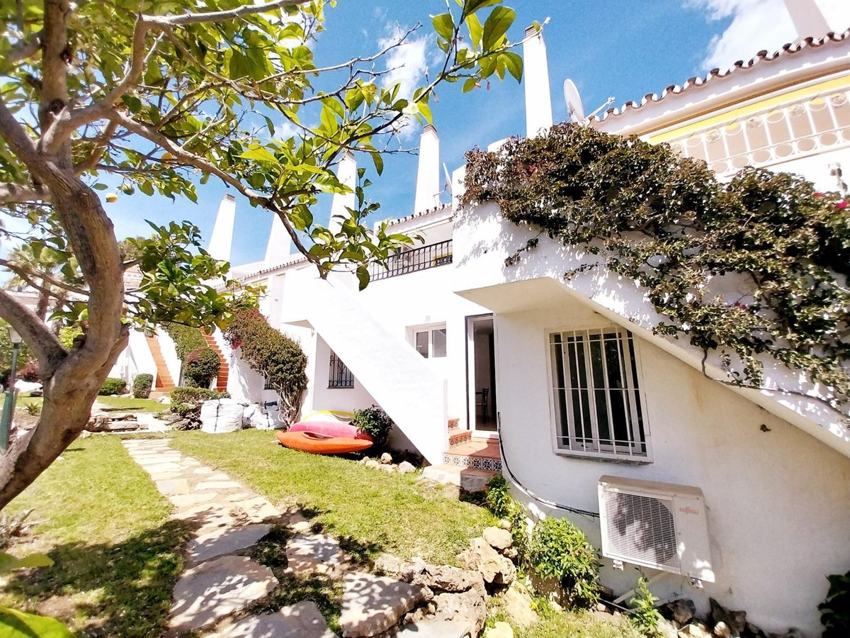 Se vende Adosada de 4 dormitorios en Costa Del Sol, Málaga, España