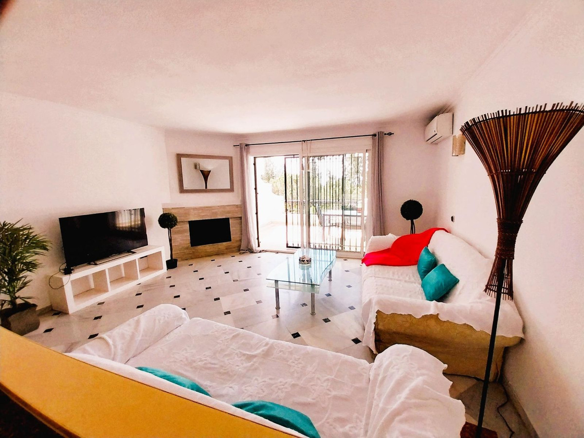 Se vende Adosada de 4 dormitorios en Costa Del Sol, Málaga, España
