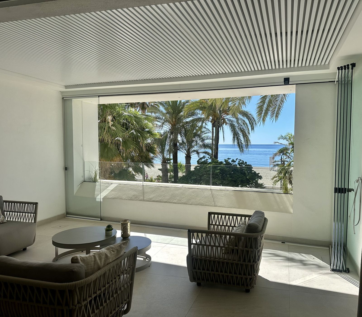 3 Bed Apartment for sale in Estepona Costa Del Sol, Málaga, Spain