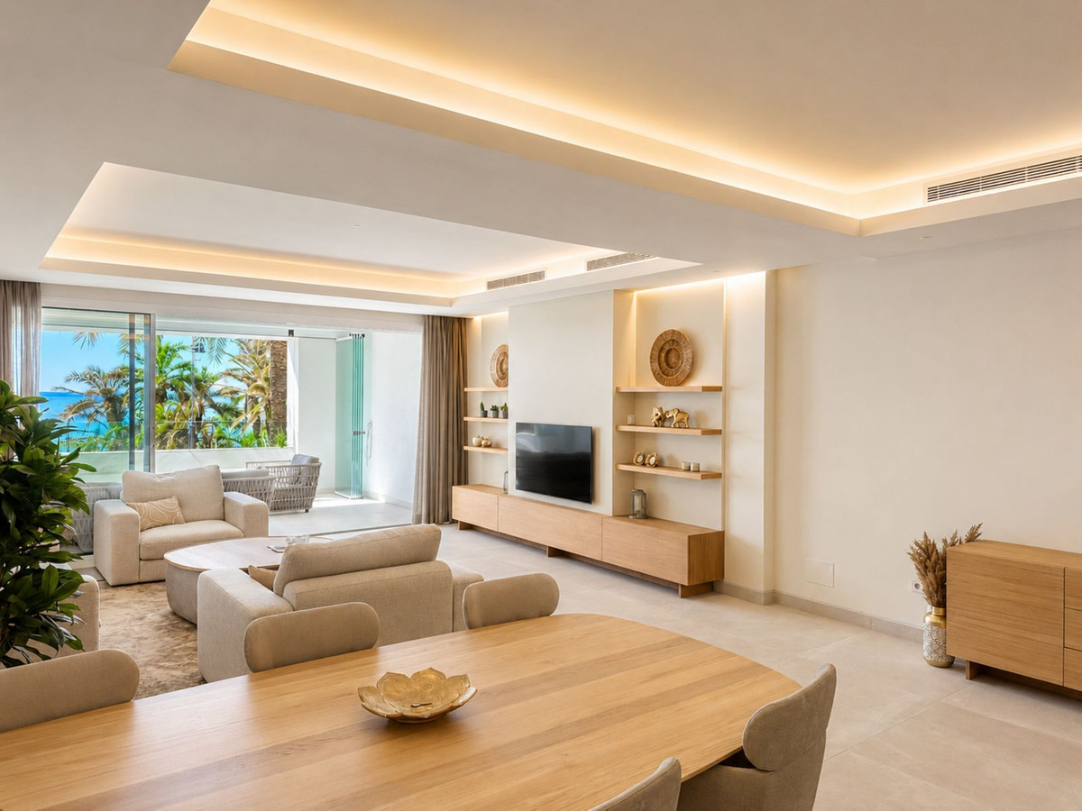 3 Bed Apartment for sale in Estepona Costa Del Sol, Málaga, Spain