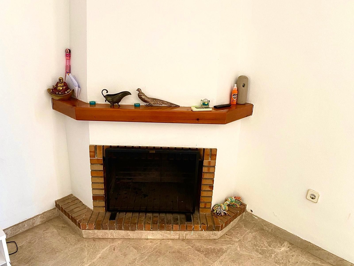 4 Bed Townhouse for sale in Marbella Costa Del Sol, Málaga, Spain