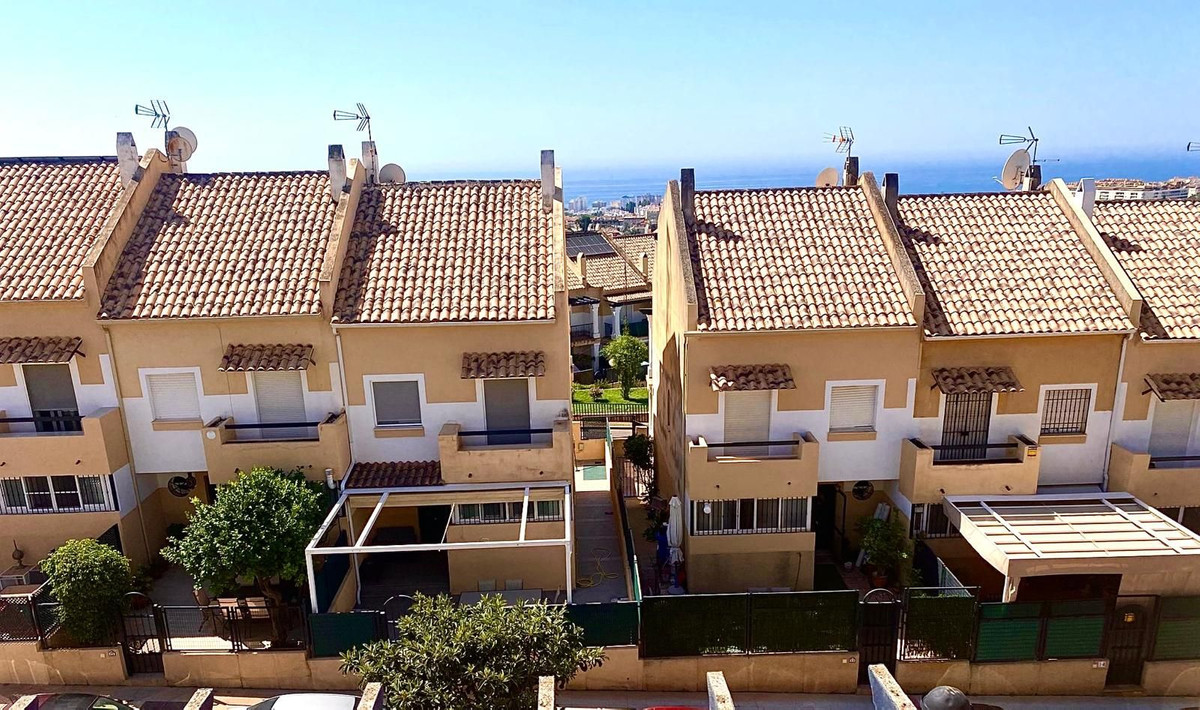 4 Bed Townhouse for sale in Marbella Costa Del Sol, Málaga, Spain
