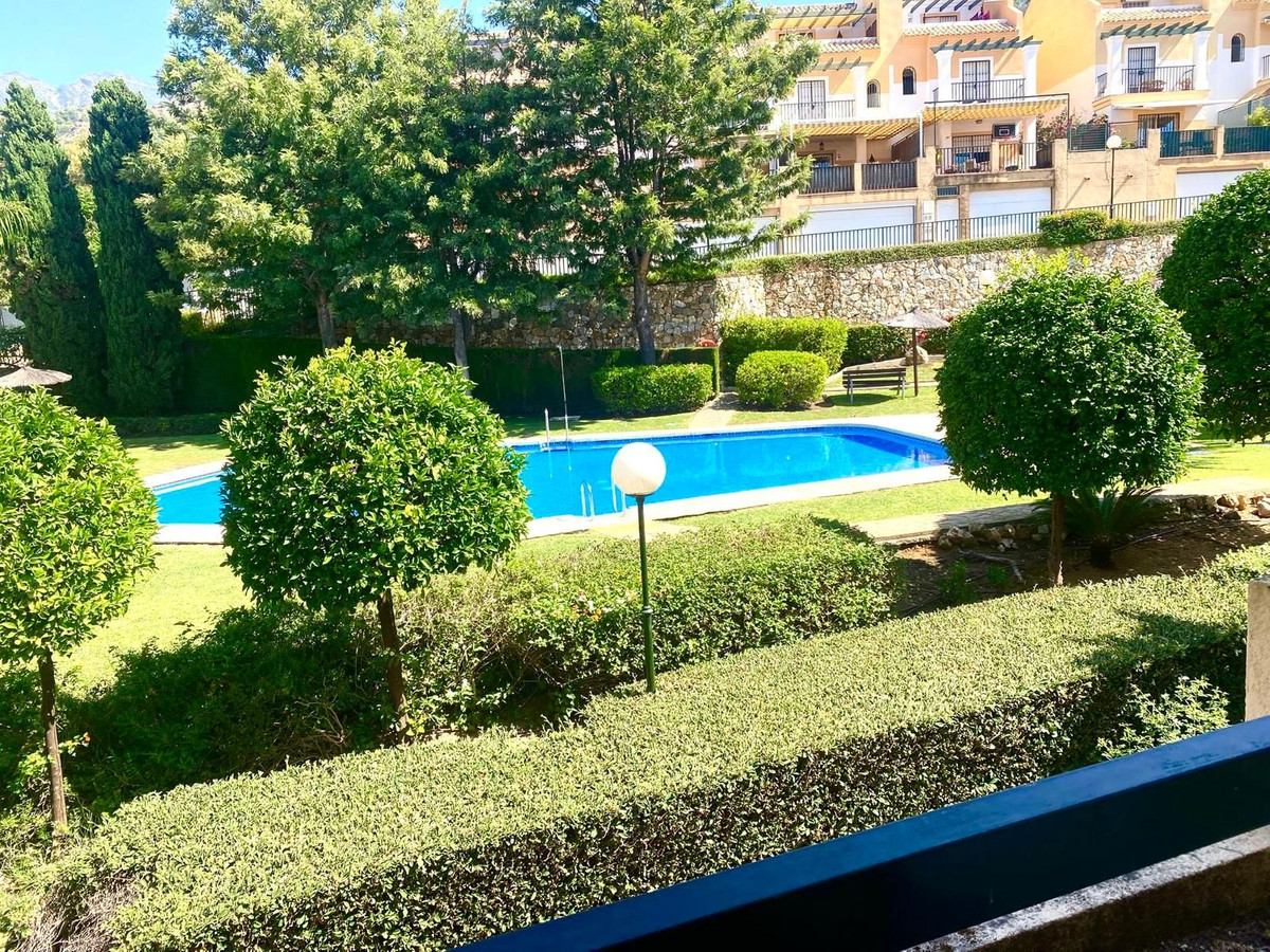 4 Bed Townhouse for sale in Marbella Costa Del Sol, Málaga, Spain